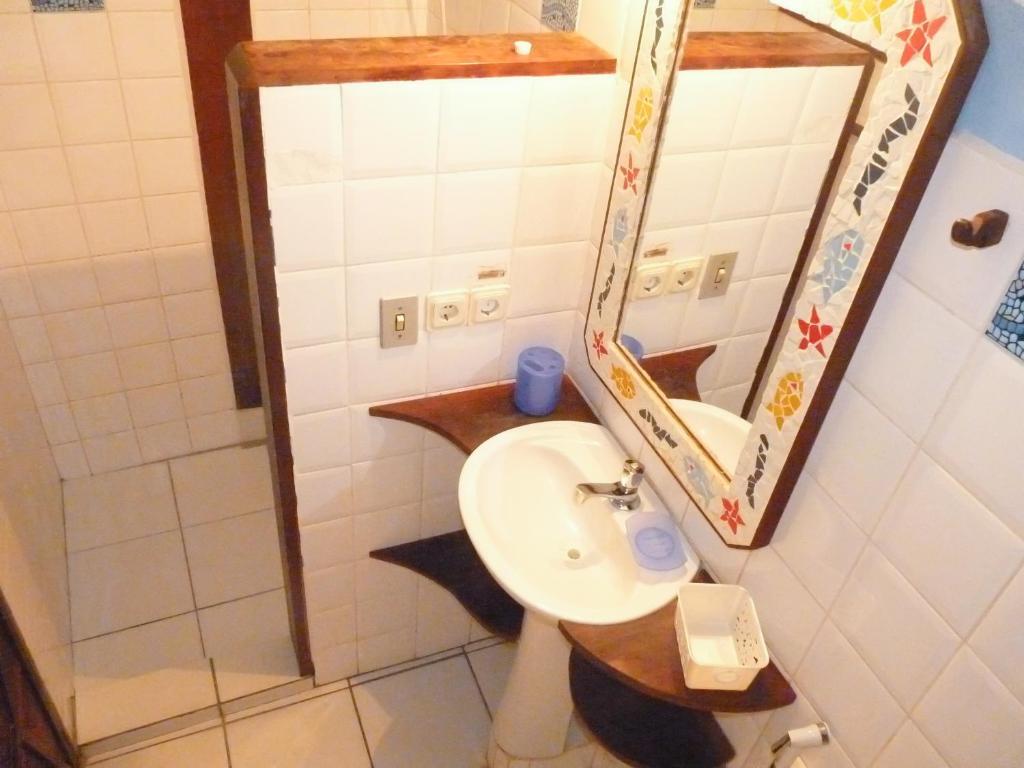 Shanti House Apart Praia do Forte Room photo